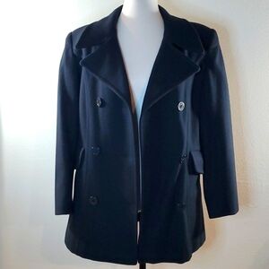 𝅺Charles Klein coat size small